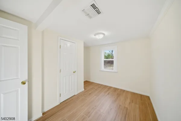 $2,977 | 75 Lakeview Terrace, Oakland, NJ 07436