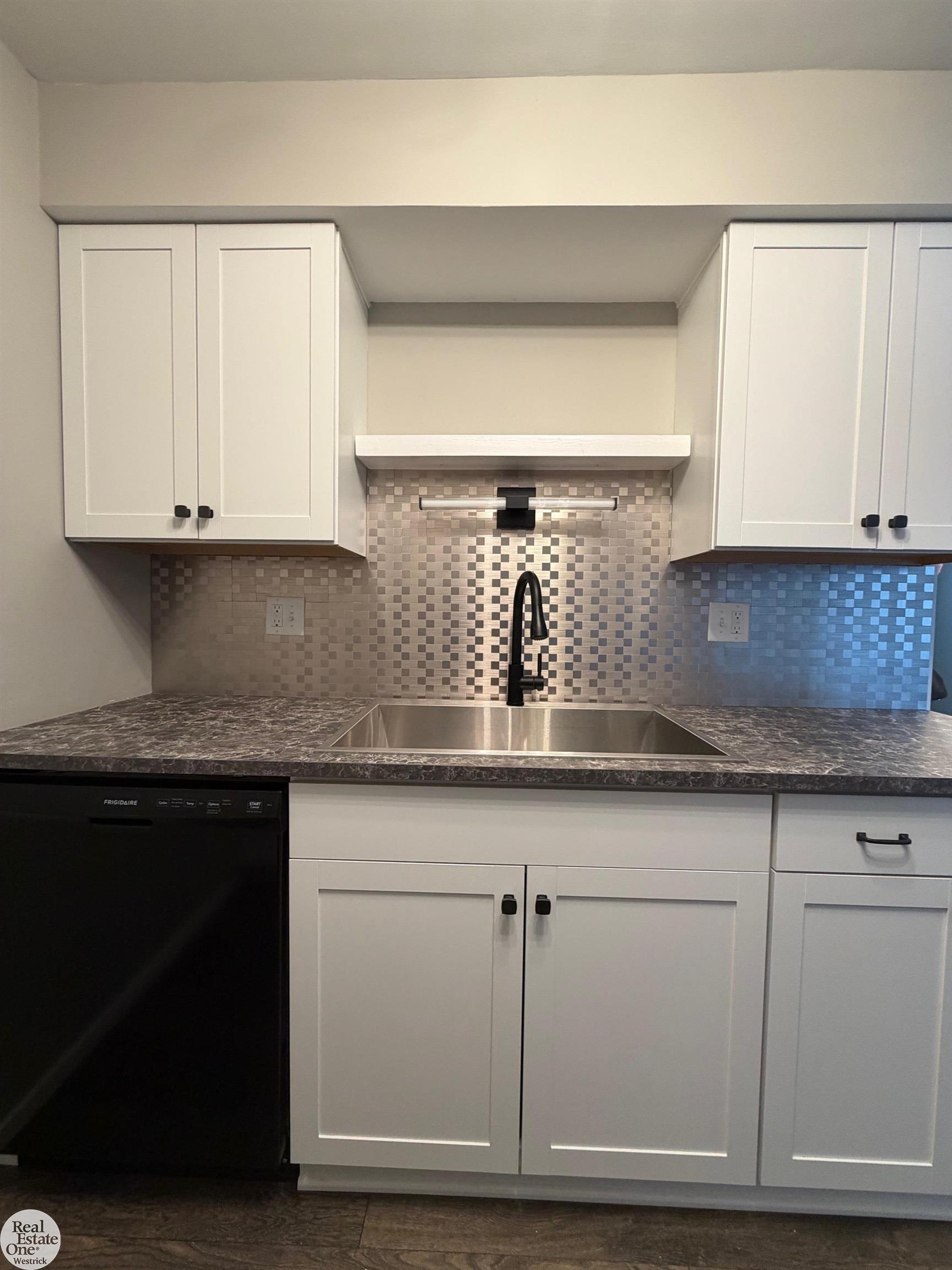 587 Pointe Tremble Road, Unit 5 Algonac, MI 48001 - Photo 10 of 20