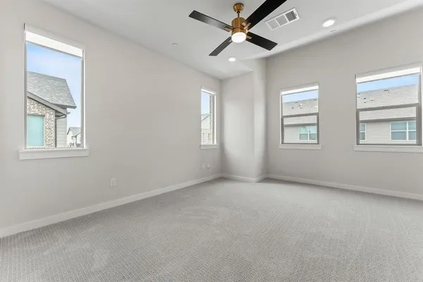 $2,900 | 2616 La Cala Drive, Grand Prairie, TX 75054