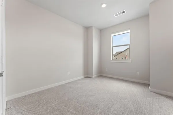 $2,900 | 2616 La Cala Drive, Grand Prairie, TX 75054