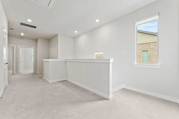 $2,900 | 2616 La Cala Drive, Grand Prairie, TX 75054