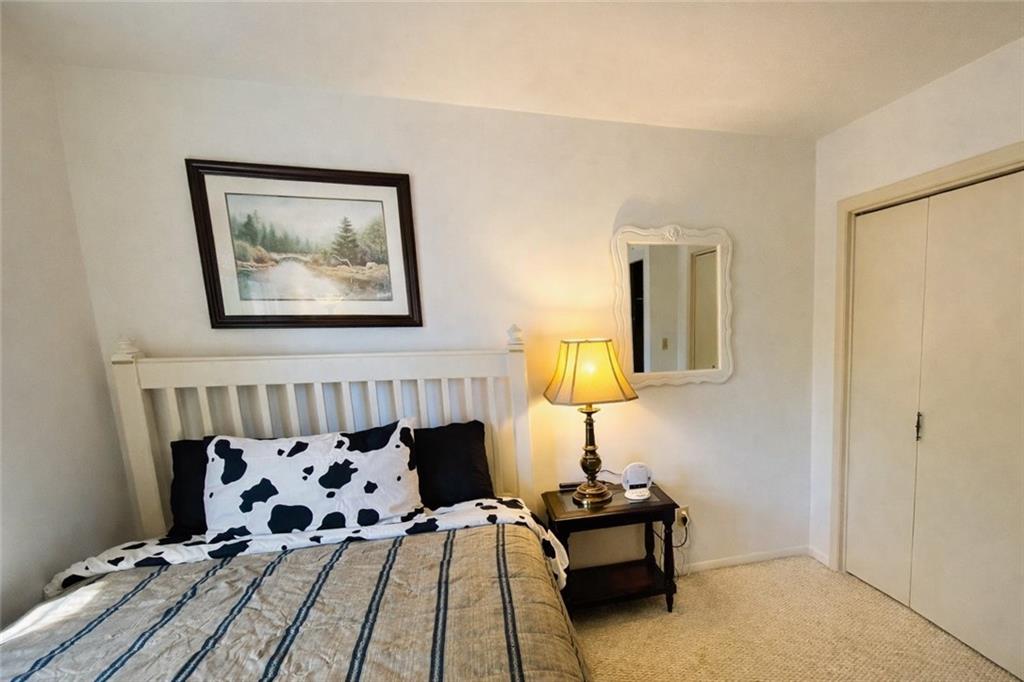3907 Northeast Beach Road Lee's Summit, MO 64064 - Photo 16 of 18