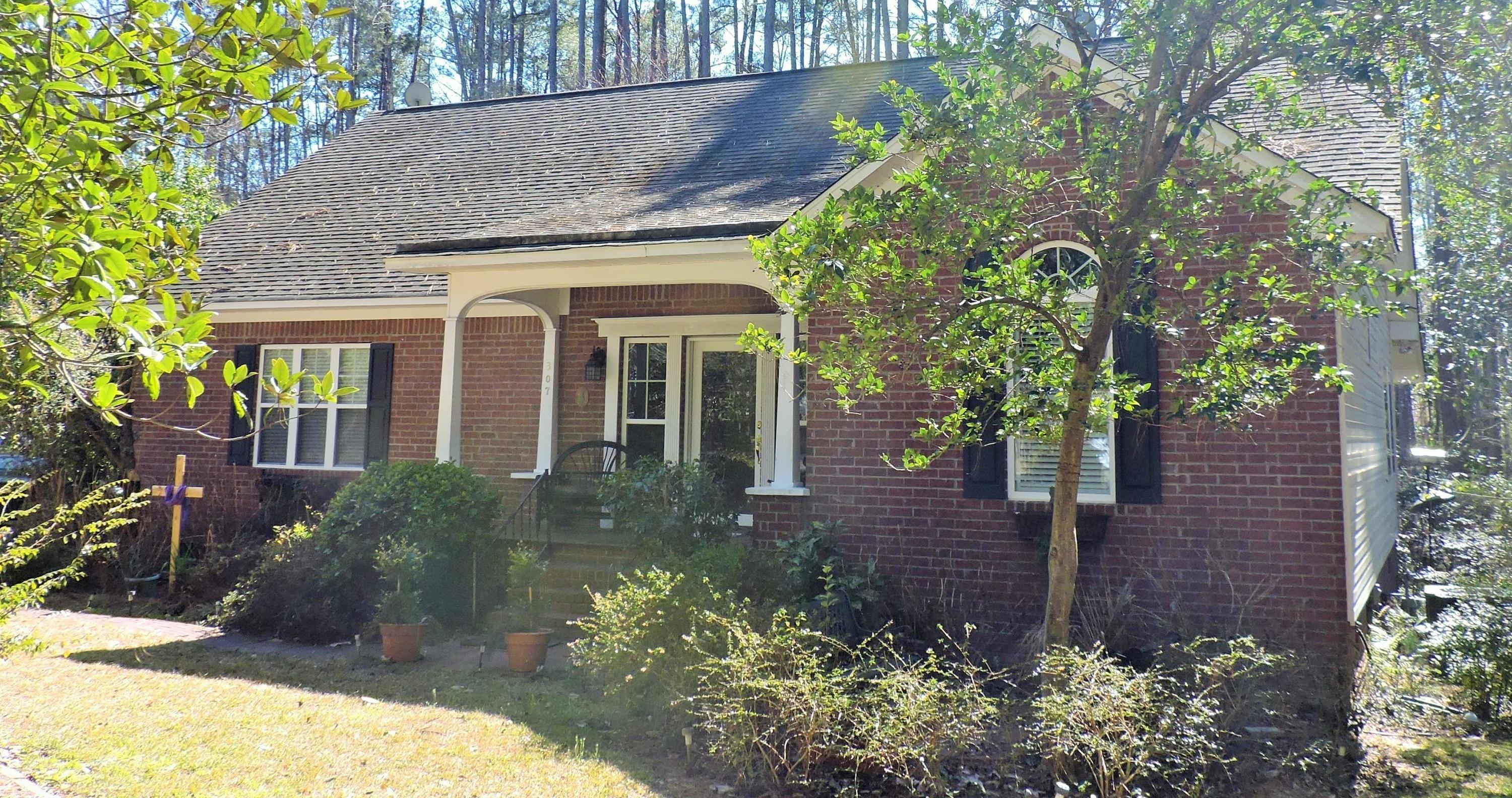 307 Churchill Road Walterboro, SC 29488 - Photo 1 of 31 DSCN0735