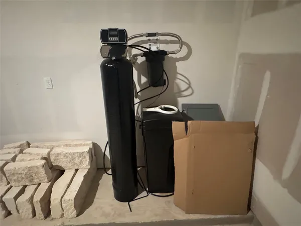 $2,300 | 4433 Venticano Place, Round Rock, TX 78665