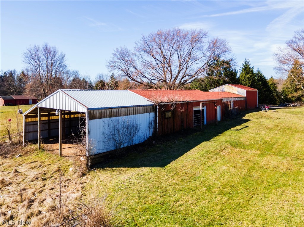 3686 Jones Road Diamond, OH 44412 - Photo 38 of 42