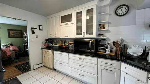 $629,000 | 42 Kenwood Avenue, Massapequa, NY 11758
