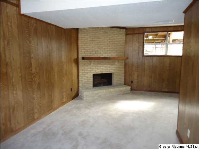 5235 Dresden Road Birmingham, AL 35210 - Photo 4 of 15