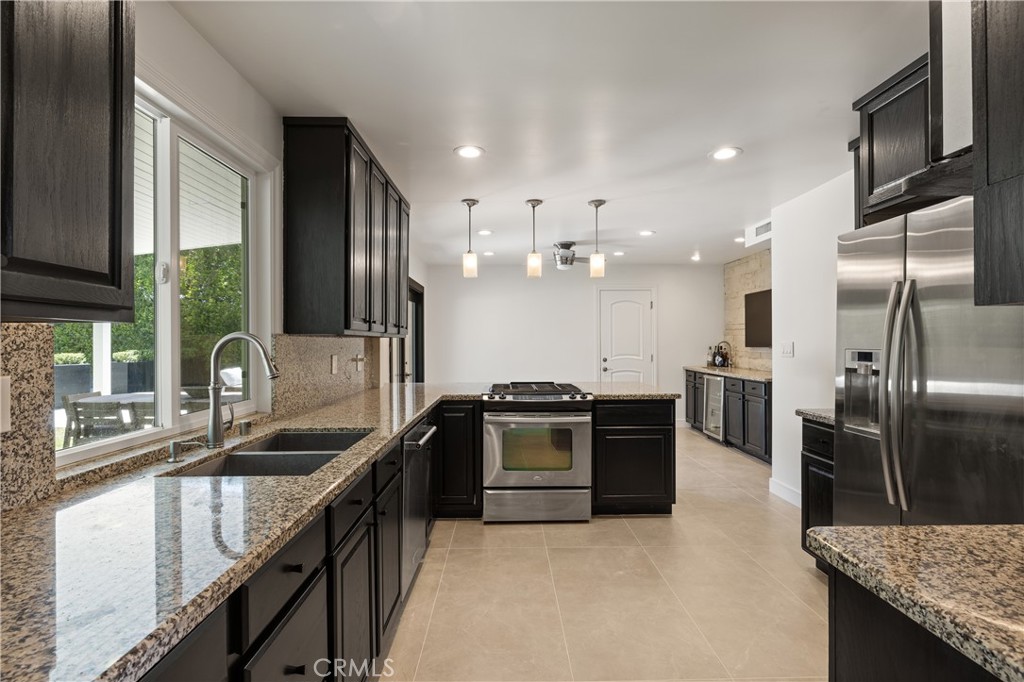 3032 Gardner Street Simi Valley, CA 93065 - Photo 18 of 31