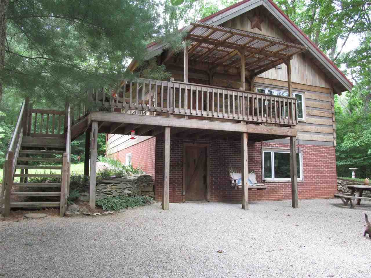 233 Helton Road Bedford, IN 47421 - Photo 3 of 27