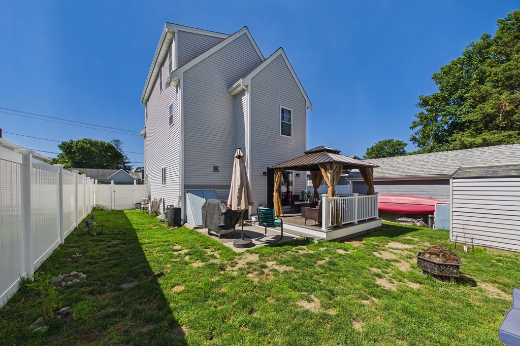26 Briercliffe Road Fairhaven, MA 02719 - Photo 18 of 20