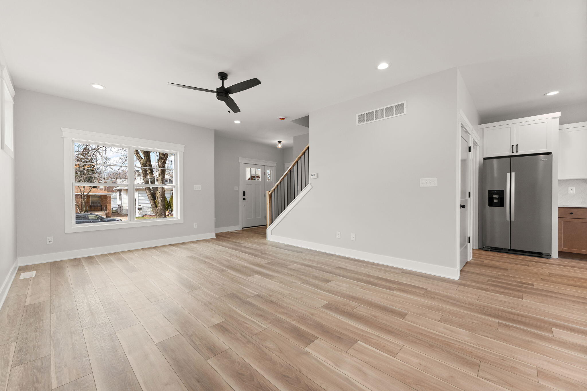 1719 Atchison Avenue Whiting, IN 46394 - Photo 5 of 35 2048x1365