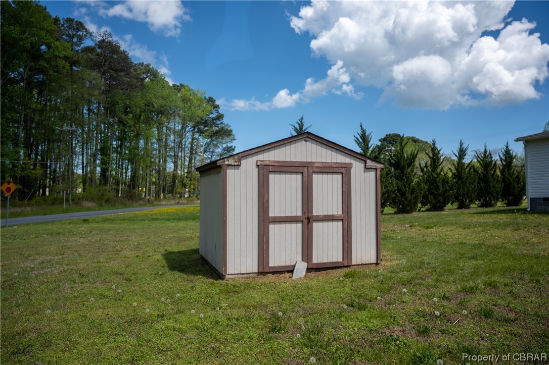 20296 Mary Ball Road White Stone, VA 22578 - Photo 27 of 29 Garden Shed