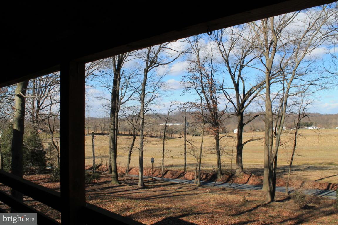 942 Amosite Road Elizabethtown, PA 17022 - Photo 17 of 20 Gallery Image 17