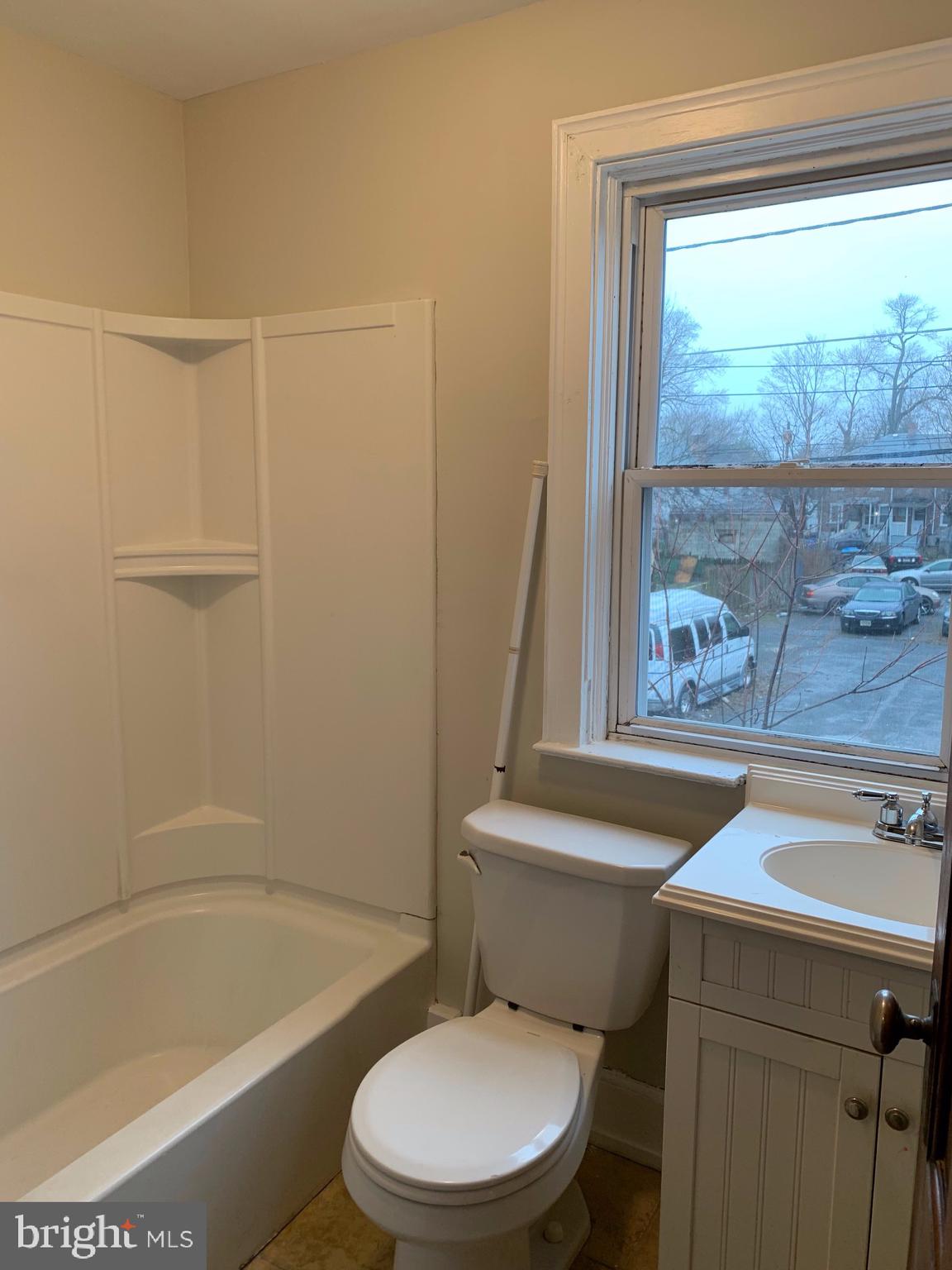 1663 Alabama Road Camden, NJ 08104 - Photo 10 of 15