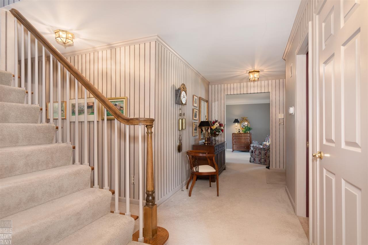 79 Hawthorne Road Grosse Pointe Shores, MI 48236 - Photo 15 of 27