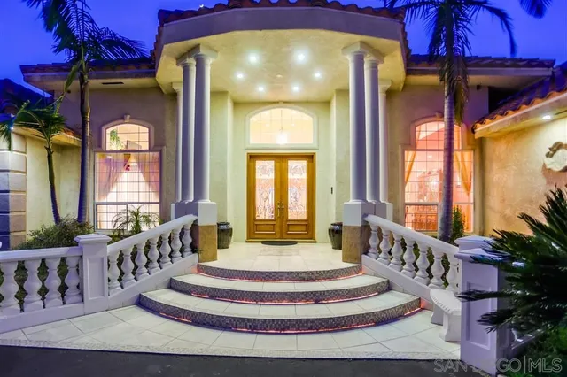 $1,399,999 | 4333 Vista Del Pacifico, Fallbrook, CA 92028