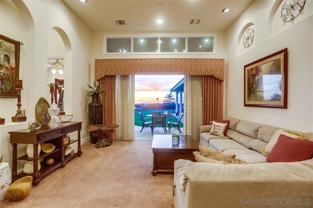 $1,399,999 | 4333 Vista Del Pacifico, Fallbrook, CA 92028