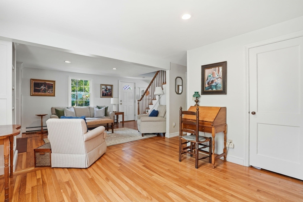 87 Franklin Road Norwell, MA 02061 - Photo 8 of 41