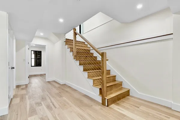 $12,000 | 300 West 3rd Street, Unit 300, Boston, MA 02127