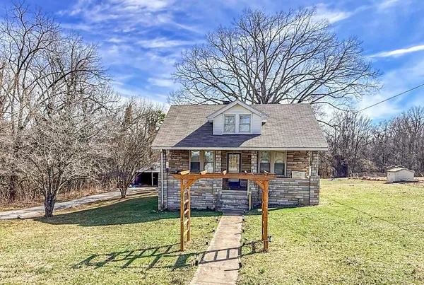 $189,900 | 400 Prospect Road, Hurt, VA 24563