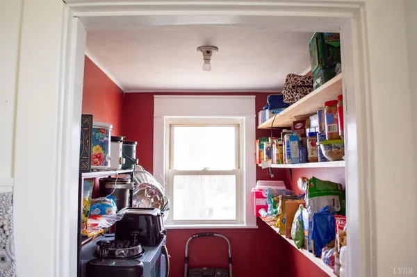 $189,900 | 400 Prospect Road, Hurt, VA 24563