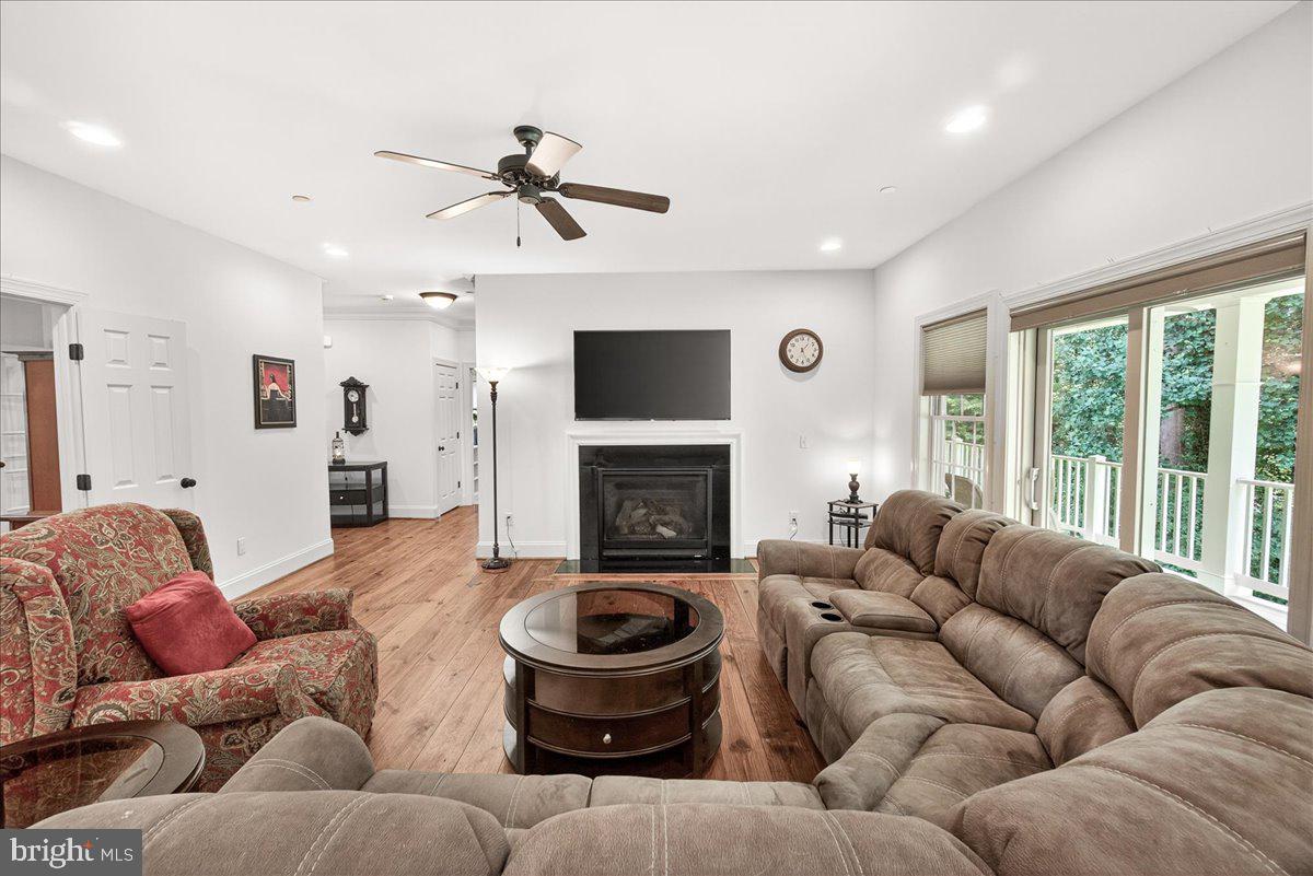 2516 Daisy Road Woodbine, MD 21797 - Photo 18 of 78 Cozy living space with natural light.