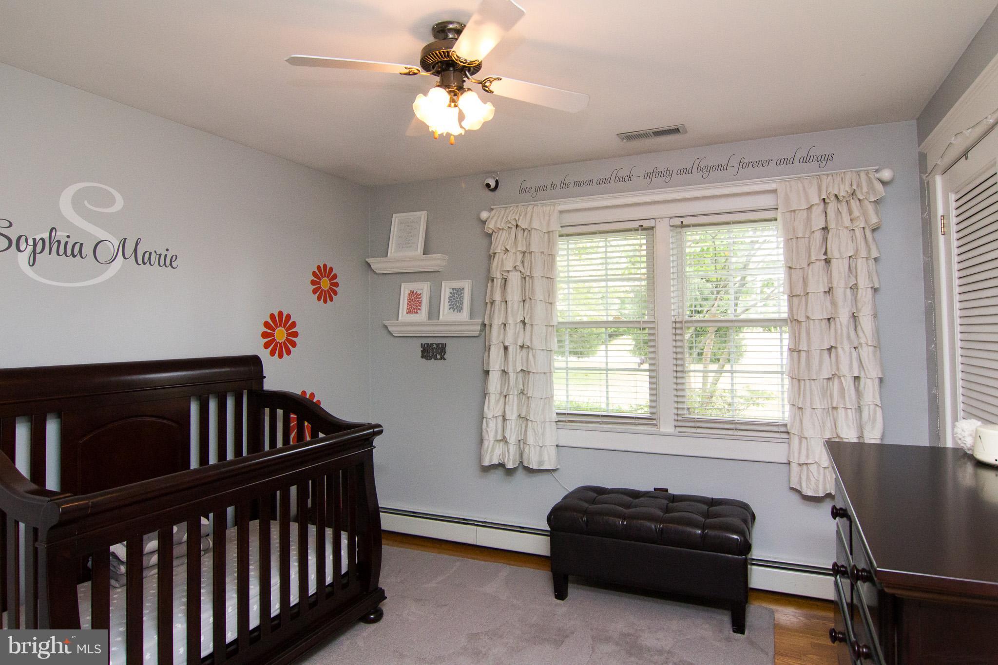 3915 St Paul Road Hampstead, MD 21074 - Photo 13 of 30 Second bedroom with custom built ins