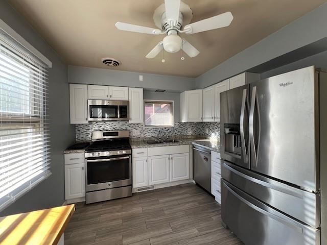 1035 Anderson Road Pittsburgh, PA 15209 - Photo 13 of 41 a kitchen with stainless steel appliances granite countertop a refrigerator stove a sink and dishwasher