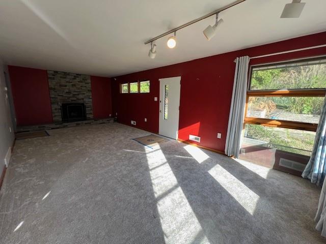 1035 Anderson Road Pittsburgh, PA 15209 - Photo 21 of 41 a view of a room with a large window
