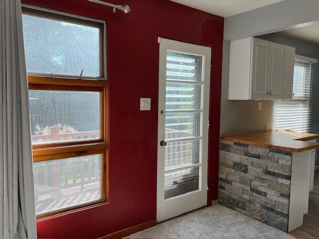 1035 Anderson Road Pittsburgh, PA 15209 - Photo 22 of 41 a view of front door