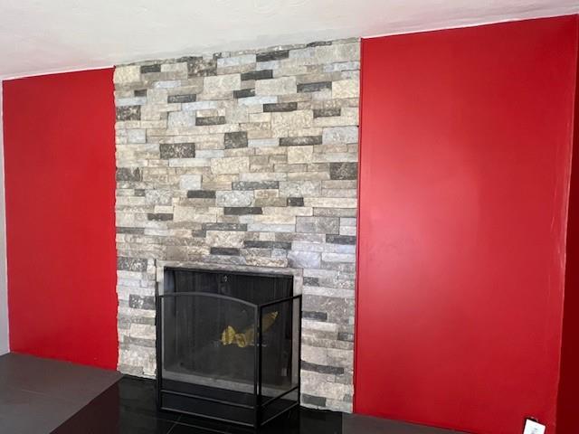 1035 Anderson Road Pittsburgh, PA 15209 - Photo 24 of 41 a close view of a fireplace