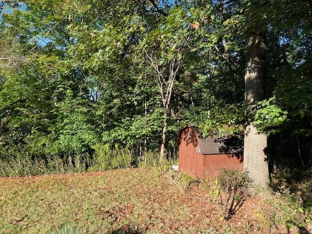 1035 Anderson Road Pittsburgh, PA 15209 - Photo 8 of 41 a view of a yard