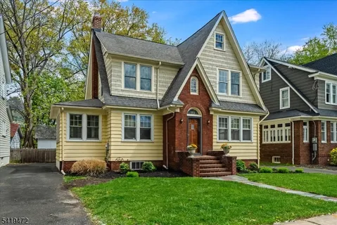 $749,000 | 173 Garfield Place, Maplewood, NJ 07040