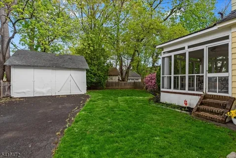 $749,000 | 173 Garfield Place, Maplewood, NJ 07040