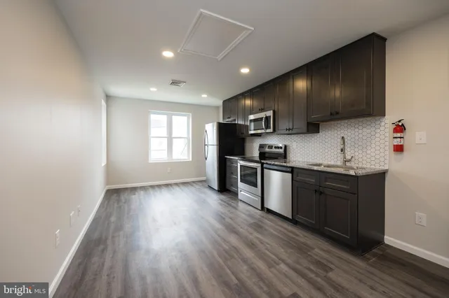 $1,450 | 14 South 4th Avenue, Unit 4, Royersford, PA 19468