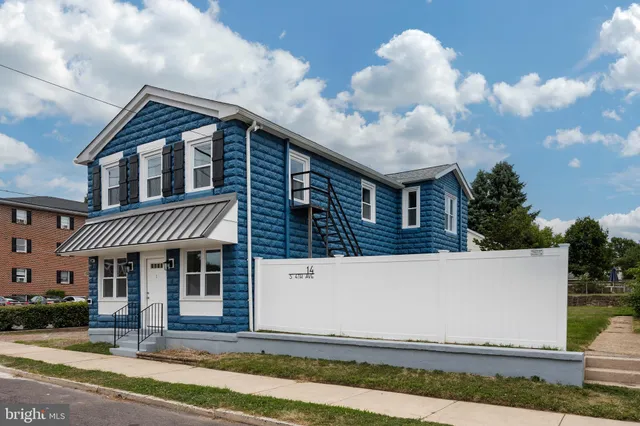 $1,450 | 14 South 4th Avenue, Unit 4, Royersford, PA 19468