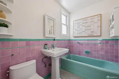 $1,595,000 | 2514 32nd Avenue, San Francisco, CA 94116