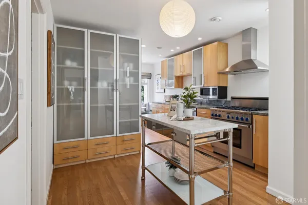 $1,595,000 | 2514 32nd Avenue, San Francisco, CA 94116