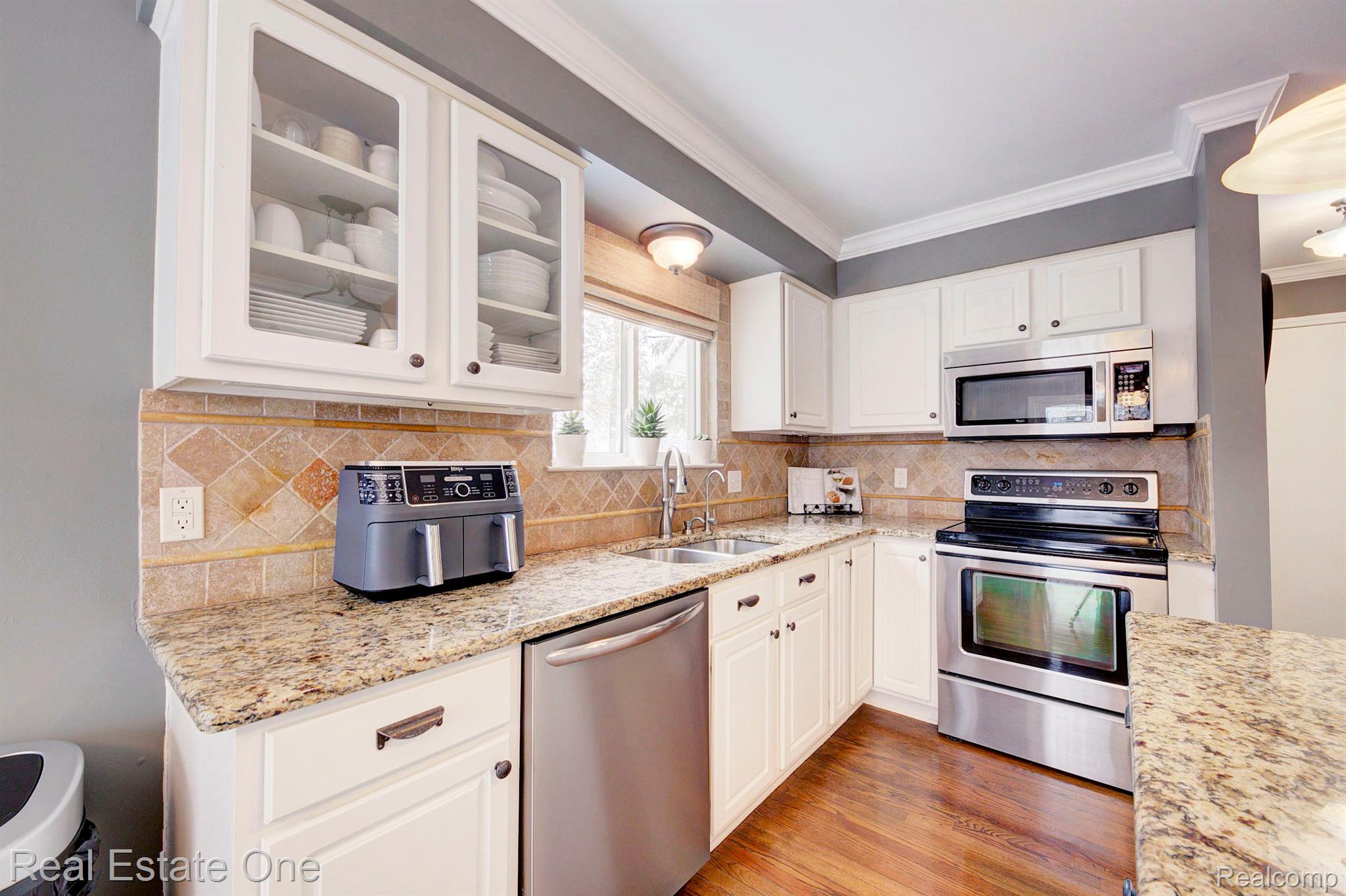 3107 Hunters Way Pinckney, MI 48169 - Photo 42 of 80 Gallery Image 42