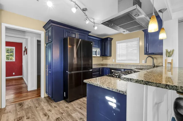 $325,000 | 2233 Vista Avenue, Redding, CA 96001