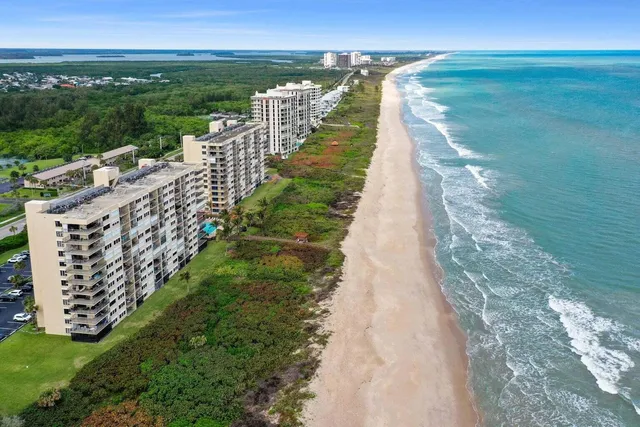 $365,000 | 4200 North Hwy A1A, Unit 215, Fort Pierce, FL 34949