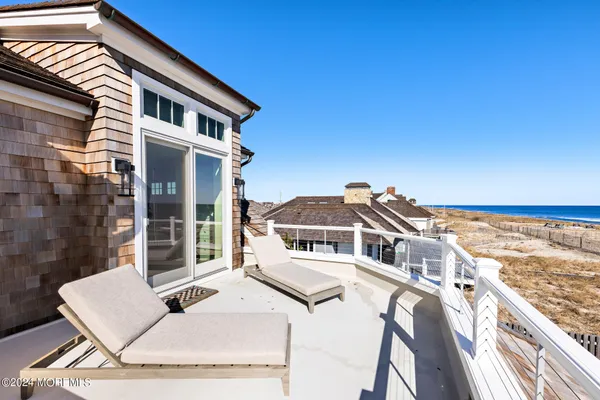 $12,500,000 | 1437 Ocean Avenue, Mantoloking, NJ 08738