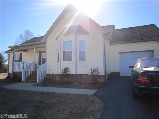 249 Sunset Ridge Lane Lexington, NC 27295 - Photo 1 of 6 Exterior Front.