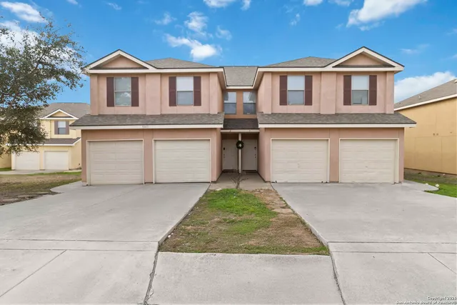 $675,000 | 10611 Mathom Landing, Universal City, TX 78148