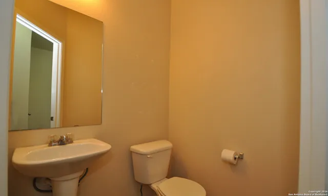 $675,000 | 10611 Mathom Landing, Universal City, TX 78148