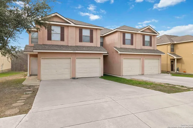 $675,000 | 10611 Mathom Landing, Universal City, TX 78148