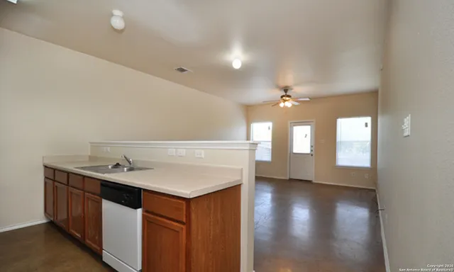 $675,000 | 10611 Mathom Landing, Universal City, TX 78148