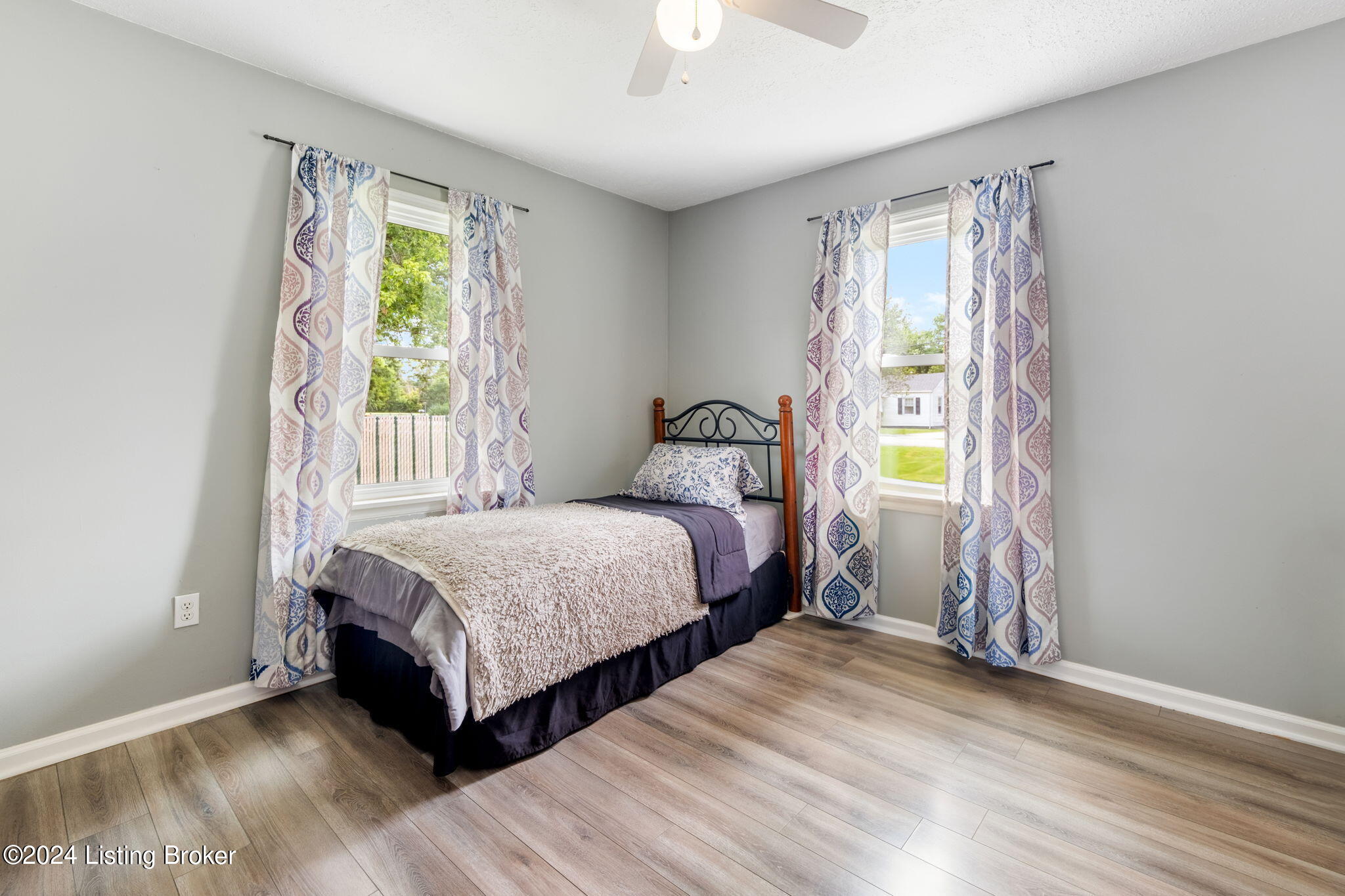 722 Shaffer Road Fairdale, KY 40118 - Photo 20 of 30 722 Shaffer Rd-19