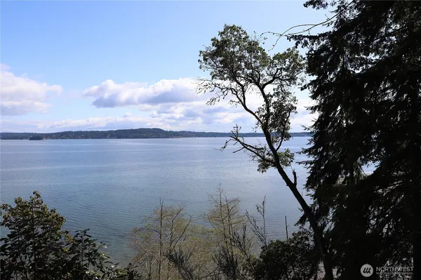 $369,950 | 14811 71st Street Northwest, Lakebay, WA 98349