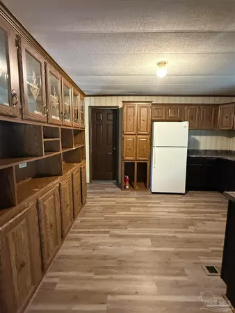 $1,400 | 649 Hwy 95-a Cantonment, Cantonment, FL 32533